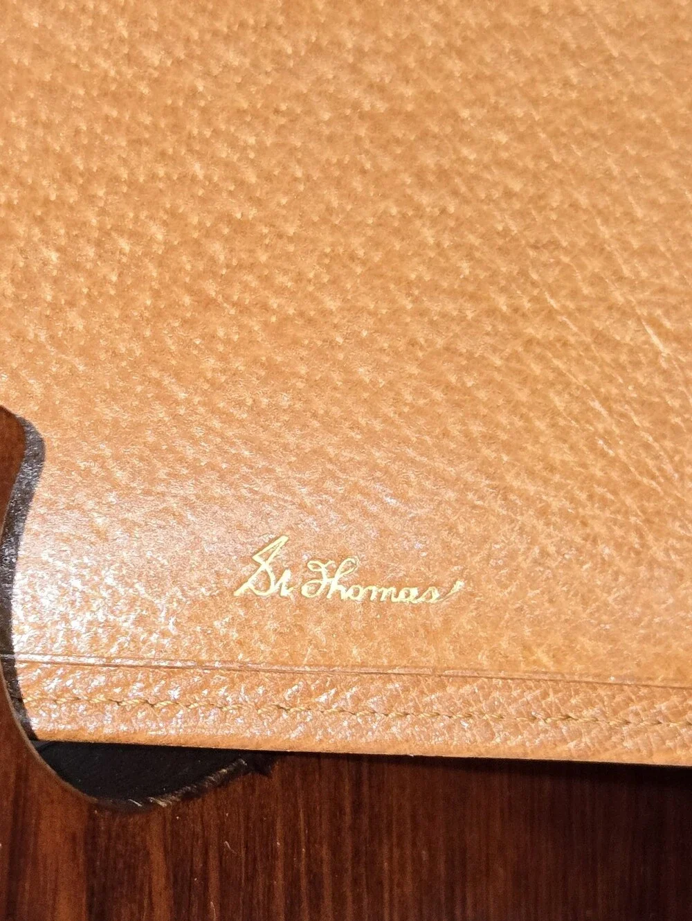 Vintage Rare L & C Mayers Co Genuine Pigskin Pocket Wallet